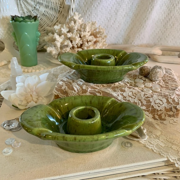 Other - ❤️ Pair of green vintage Haegar Pottery ceramic flat leaf candle holders